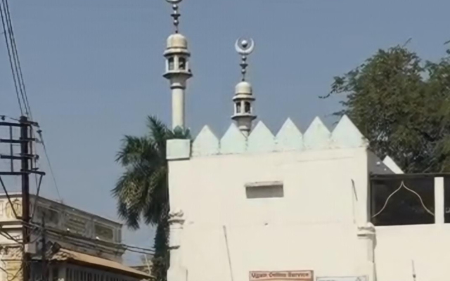 उज्जैन: सिंहस्थ फ्लाईओवर के रास्ते में आई फलादिया मस्जिद, 224 वर्ग मीटर हिस्से को लेकर निगम का नोटिस