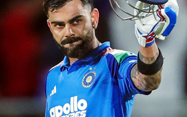 ऑकलैंड पहुंचते ही विराट कोहली का जोरदार स्वागत, एयरपोर्ट पर उमड़ी फैंस की भीड़; सेल्फी-ऑटोग्राफ के लिए मची होड़